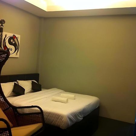 Sixty-Nine Resort Nakhon Phanom Exterior foto