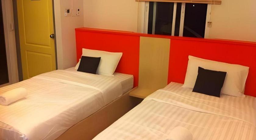 Sixty-Nine Resort Nakhon Phanom Exterior foto